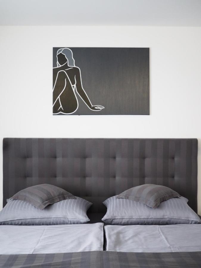 Apartman Grey Прага Екстериор снимка